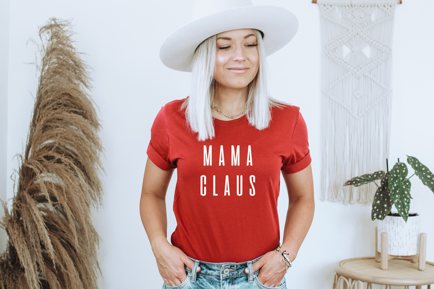 MAMA Claus